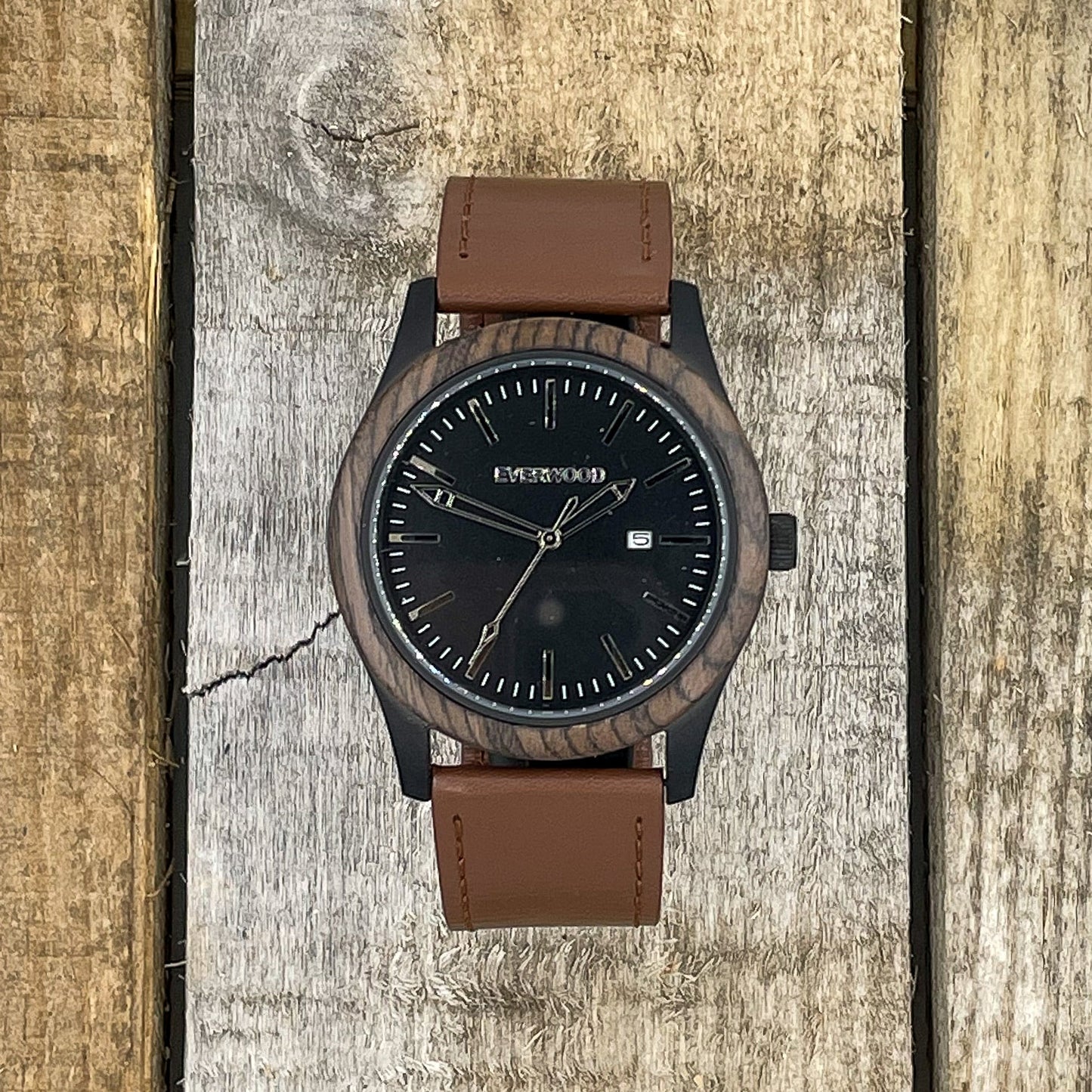 Inverness - Walnut & Brown Leather